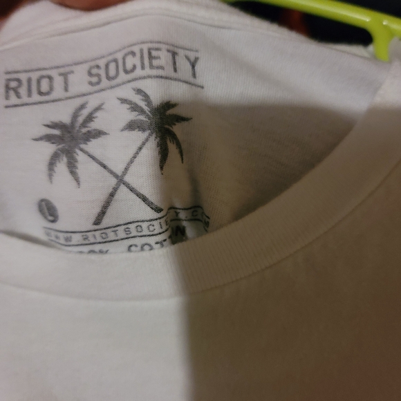 Riot Society T Shirt - Picture 3 of 4
